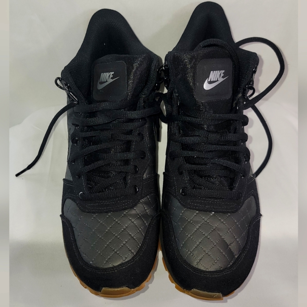 Nike Black Quilted Athletic Shoes